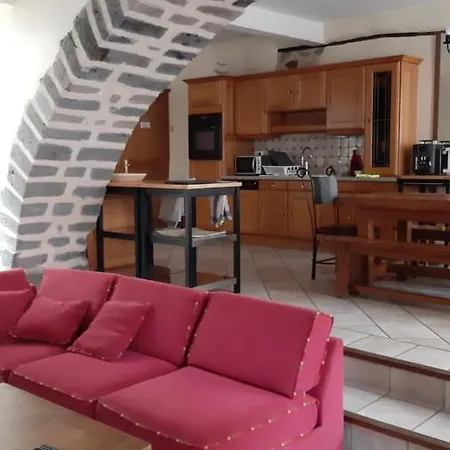 Relais Du Noble Voyageur Guest house 2*