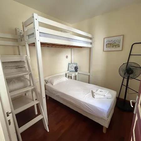 Relais Du Noble Voyageur ゲストハウス ブリウド