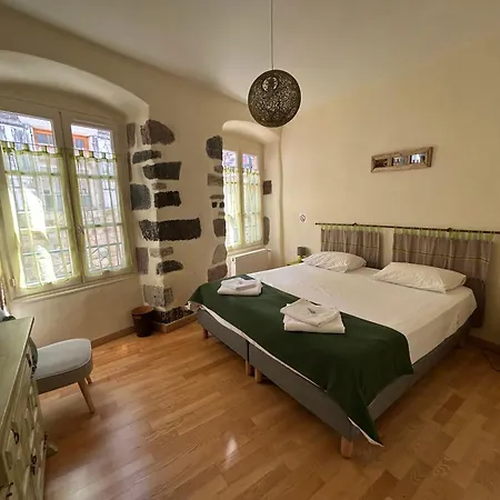 Relais Du Noble Voyageur 2* Brioude