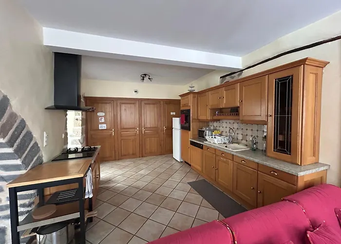 Relais Du Noble Voyageur Penzion Brioude